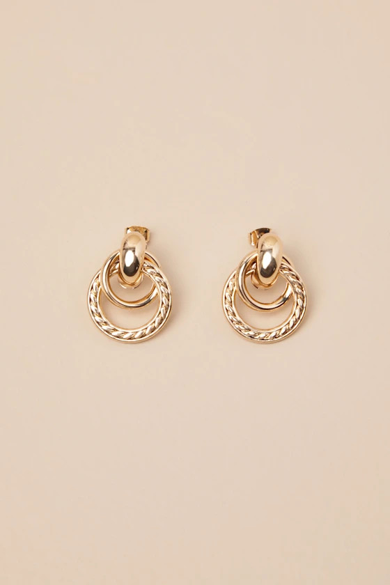 Radiant Cuteness Gold Textured Door Knocker Earrings | Lulus
