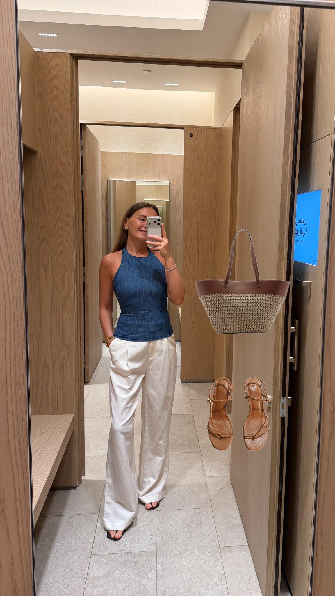 Denim top size S
Trousers EUR 34

#LTKstyletip #LTKfestival #LTKspring