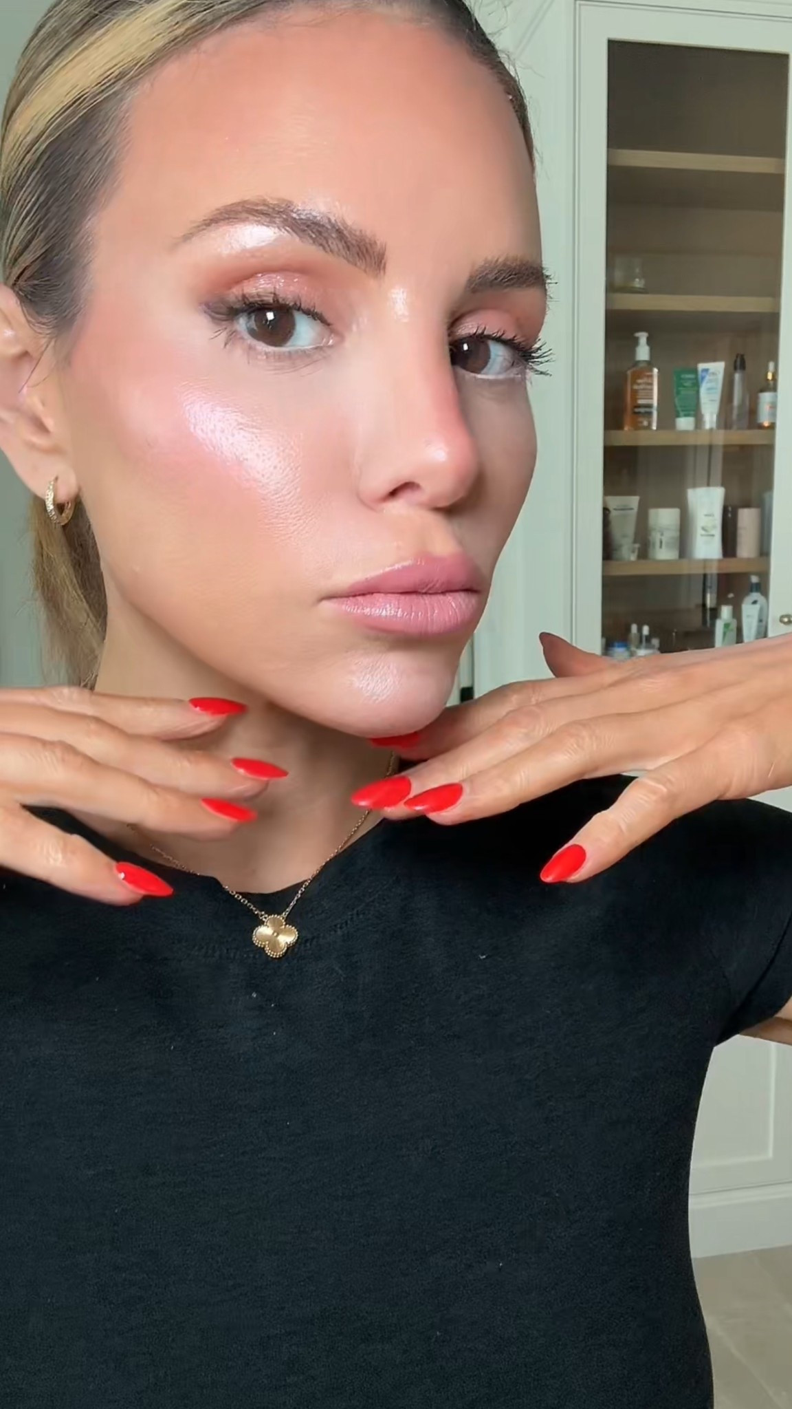 Makeup details for sun-kissed look ☀️

#makeup #summermakeup

#LTKSeasonal #LTKBeauty #LTKStyleTip