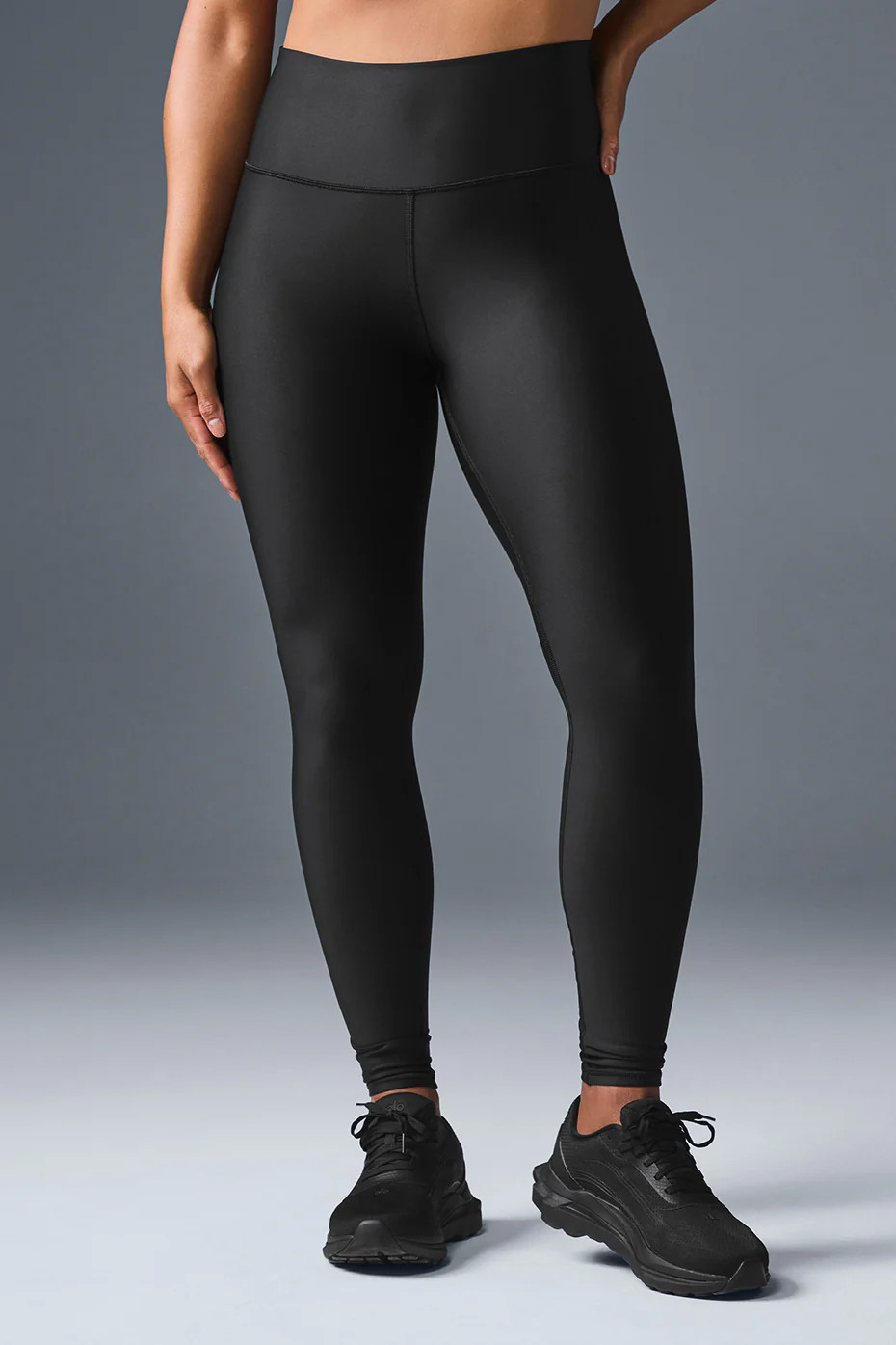 ALO | High-Waist Airlift Legging in Black, Size: Small | Alo Yoga (US)