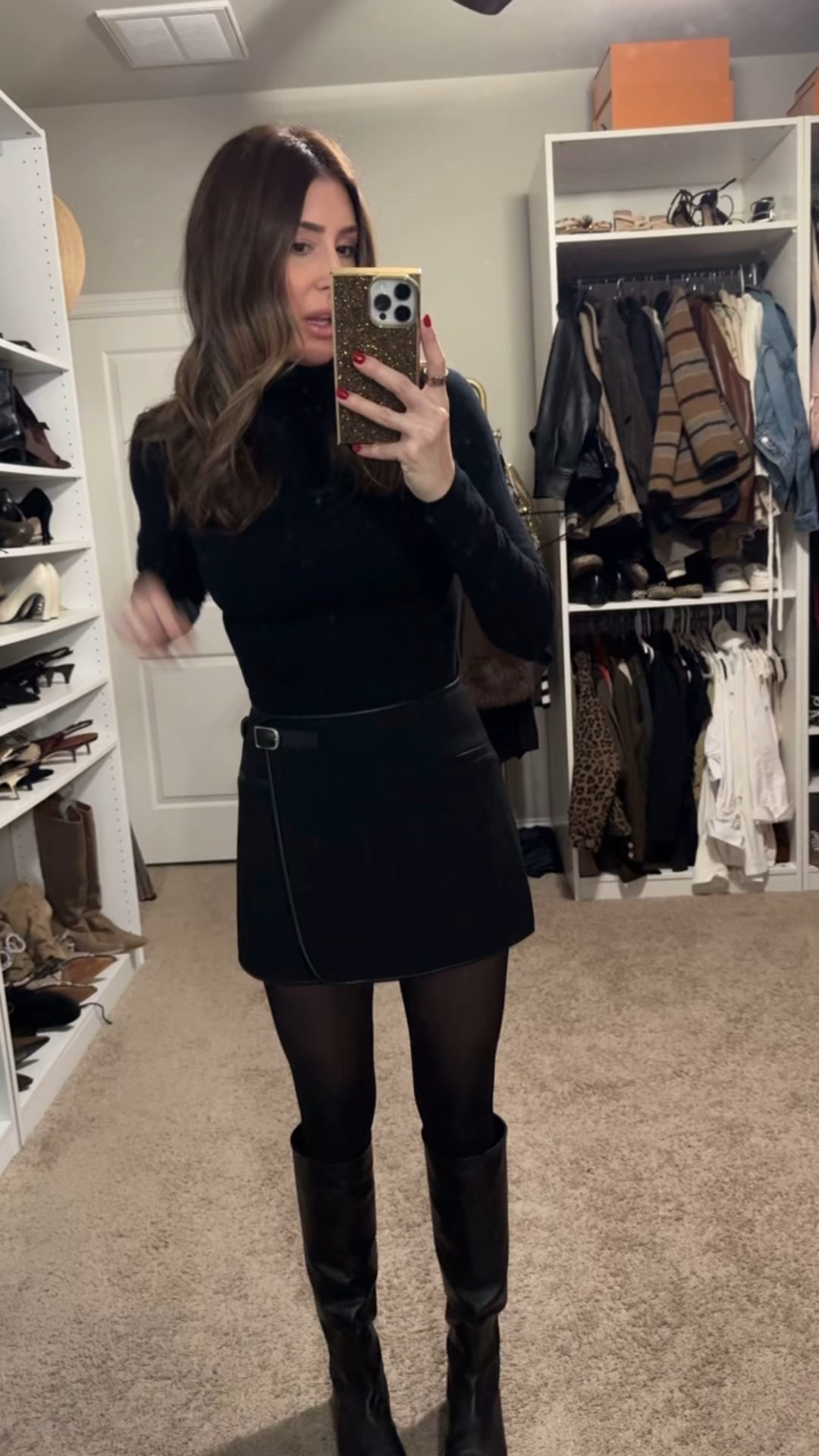 Small in top, size 4 in skirt 