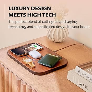 COURANT MAG:3 Classics Charger and Tray - Italian Leather, Multi-Device Charger Compatible with M... | Amazon (US)