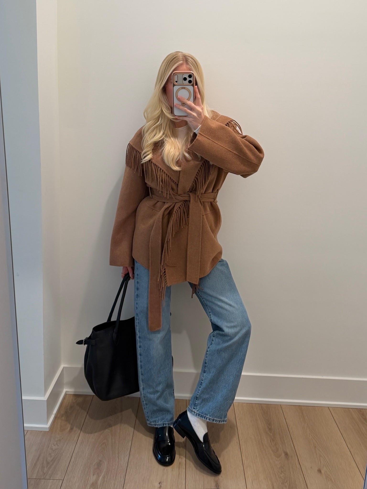 Wearing a med in jacket & tee, 28 in jeans (sized up 2 for pregnancy), shoes are Larroude x Parke and run tts (linking similar)! #kathleenpost

Fall outfit, Thanksgiving outfit, coffee date, drop off  outfit, girls day, shopping look

#LTKdayinmylife #LTKootd #LTKSeasonal