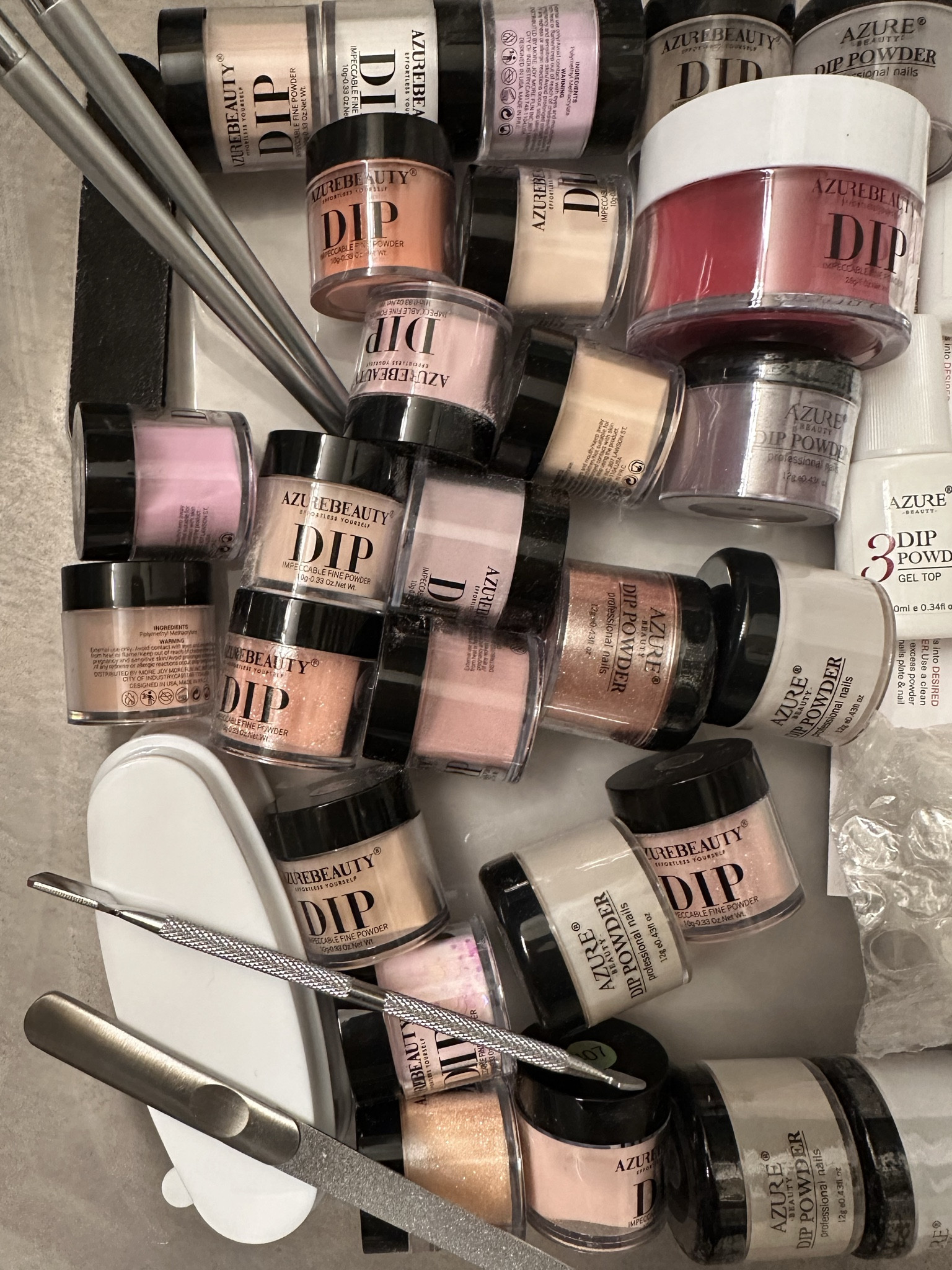 Acrylic nail dip set makes for easy holiday nails!! 

#LTKfindsunder50 #LTKGiftGuide #LTKHoliday