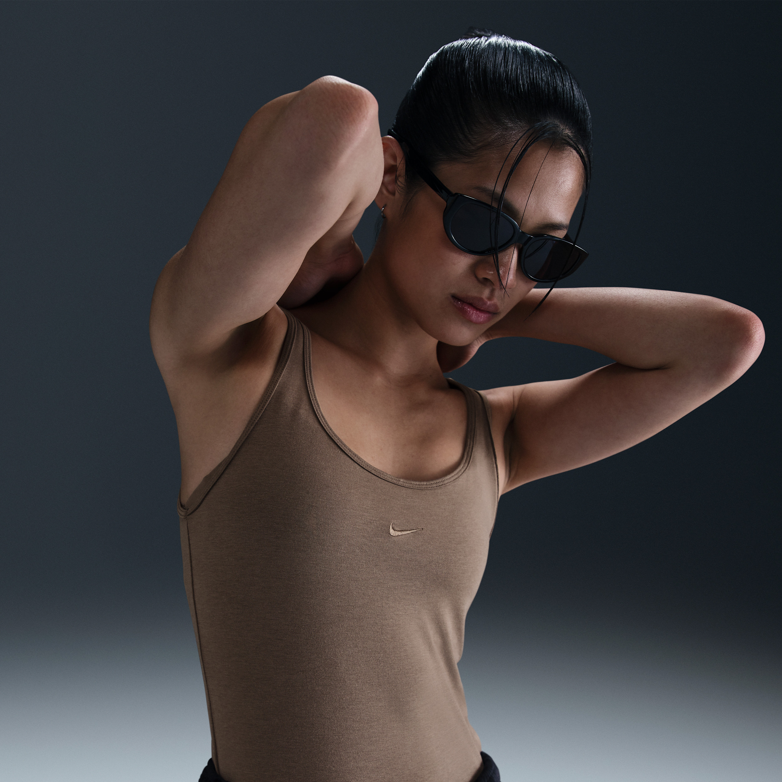 Women's Nike Sportswear Chill Knit Tank Top in Brown | FZ1457-233 | Nike (US)