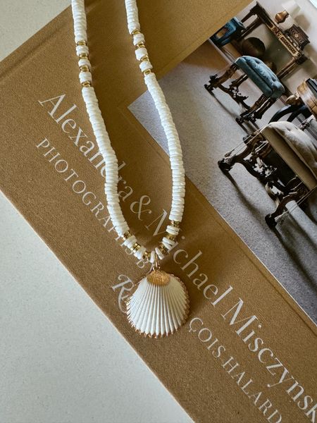 $10 shell necklace 〰️ summer jewelry, Amazon finds, Amazon jewelry

#LTKStyleTip #LTKFindsUnder50
