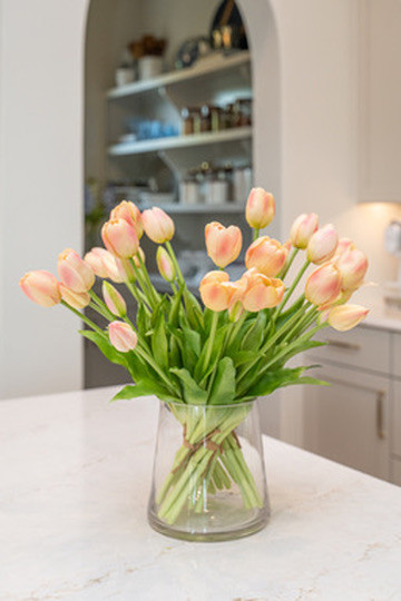 One of Christina’s favorite finds, and an easy way to bring a welcoming touch without the upkeep (or price tag). 

 #LTKmomlife #LTKselfcare #LTKHome