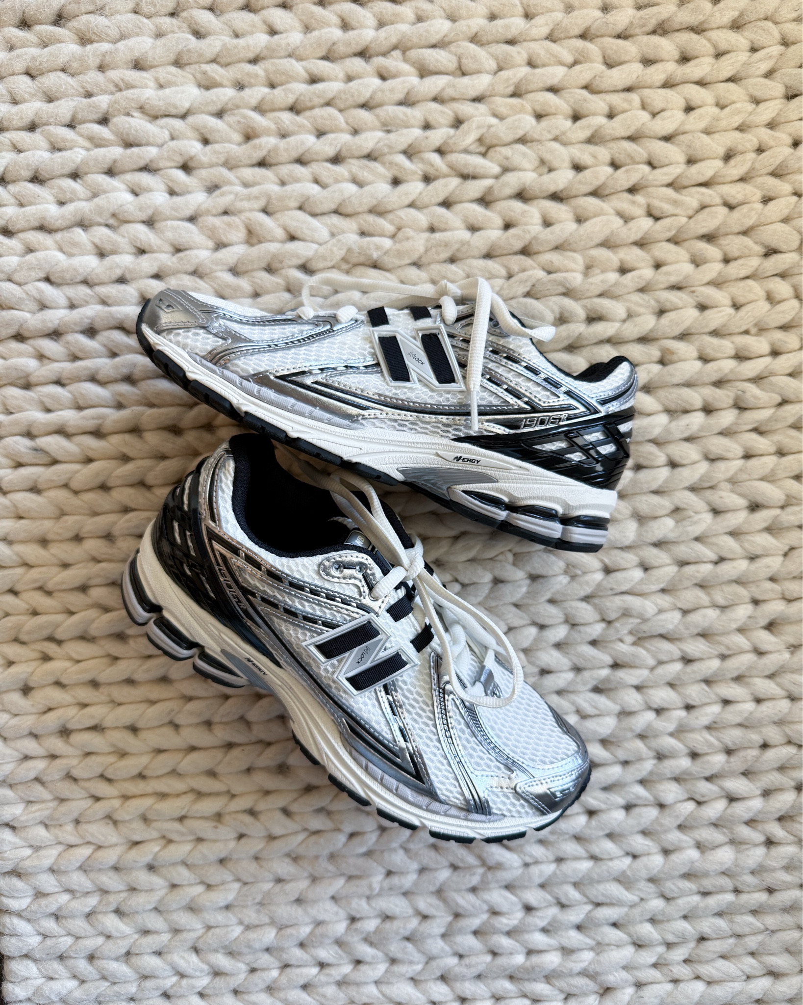 The dad sneakers I’ll be living in. These New Balance 1906R sneakers are that perfect mix of sporty-trendy-functional + they go with everything from joggers to denim. 

new balance 1906r - fall fashion sneakers - comfy everyday shoes - silver and black sneakers - athletic dad sneakers - viral new balance shoes - trending lifestyle sneakers - neutral fall outfit shoes - capsule wardrobe shoes - best women’s sneakers fall 2025 - new balance trending sneaker - sneaker outfit idea - airport travel sneakers - new balance review - fall outfit essential - ltk fall shoes - athleisure fall outfit


#LTKActive #LTKShoeCrush #LTKStyleTip