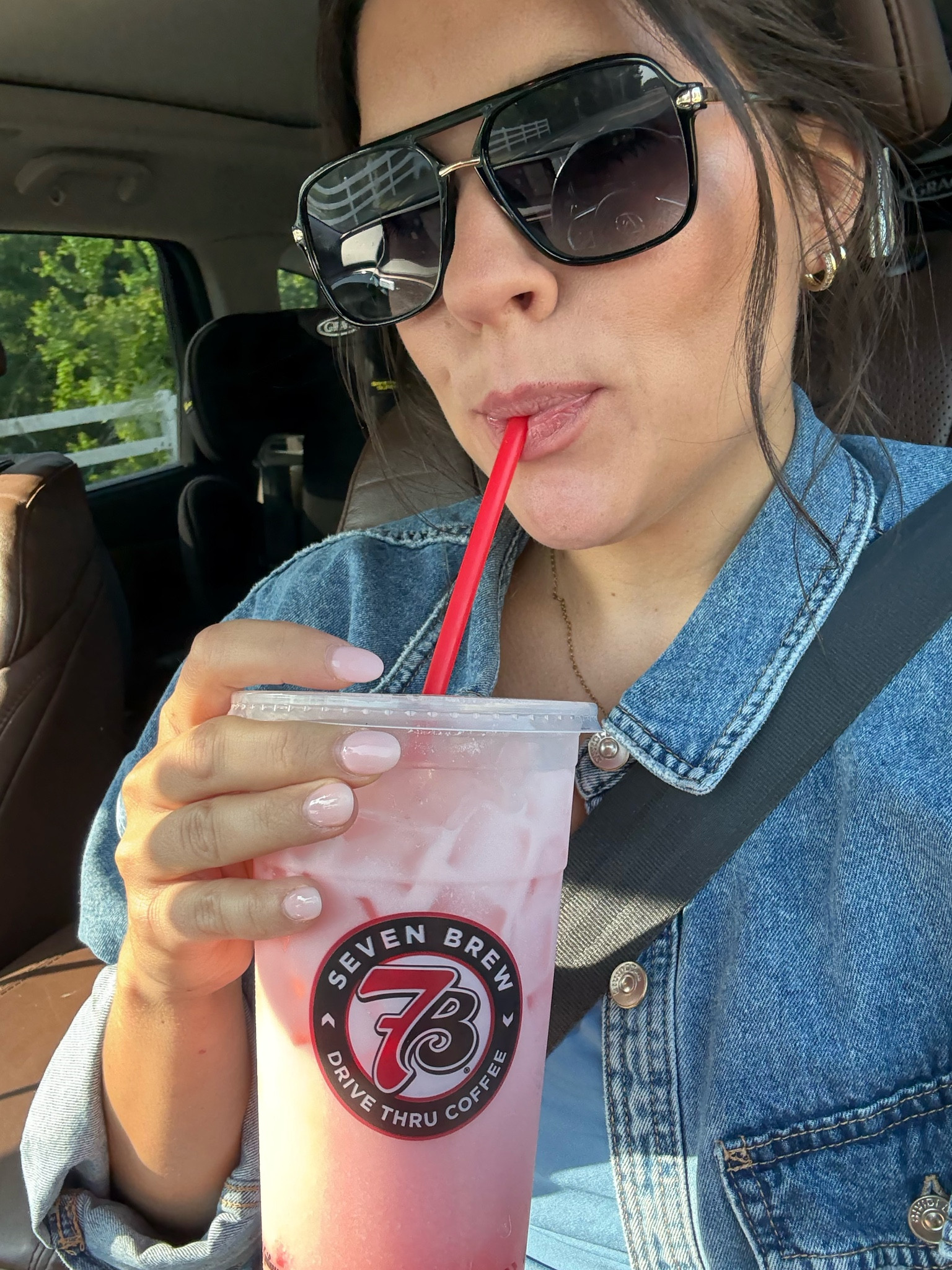 These oversized designer-inspired sunglasses are my go-to for elevating any outfit — under $15, polarized, lightweight and so chic. And this lip stain? Stays put through coffee, errands, and my favorite Seven Brew drink.

💋 Linked my exact shades + my long-wear lip fave!
#LTKbeauty #LTKunder50 #AmazonFinds #EverydayGlam #MinimalMakeup #SunglassStyle #LipStainLover #LTKcarstyle