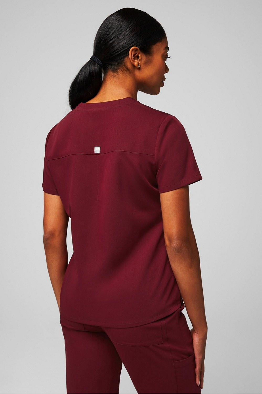 Vital 1-Pocket Scrub Top | Fabletics