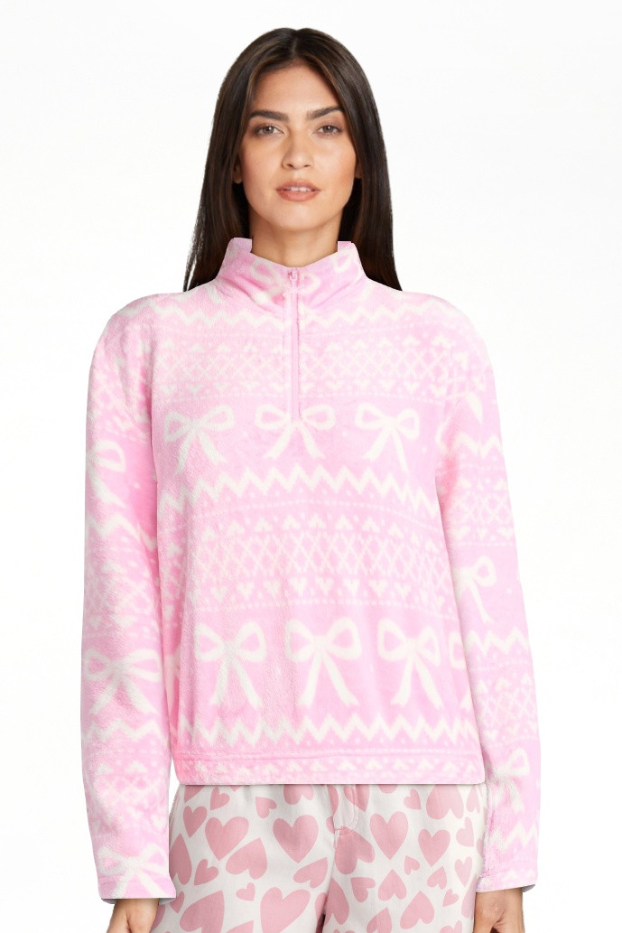 No Boundaries 1/4 Zip Mock Neck Plush Top with Long Sleeves, Women's | Walmart (US)