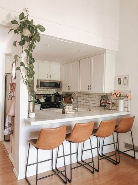 Small apartment decor and small kitchen decor ideas! Kitchen counter stools and countertop barstools!
#barstools #leatherbarstools #smallkitchendecor #apartmentdecor

#LTKfamily #LTKhome #LTKstyletip