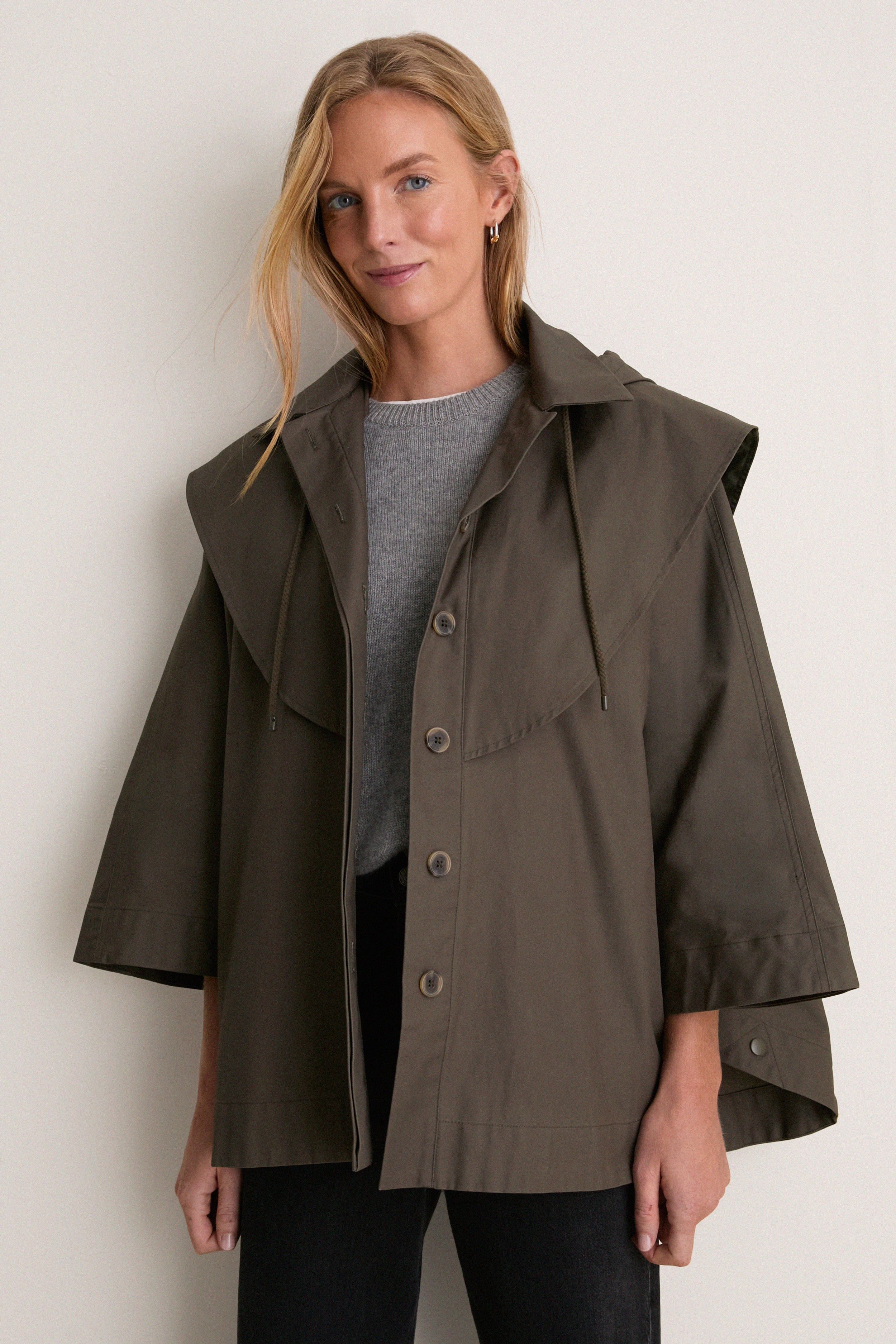 Olive Fletcher Wax Poncho | Tuckernuck (US)