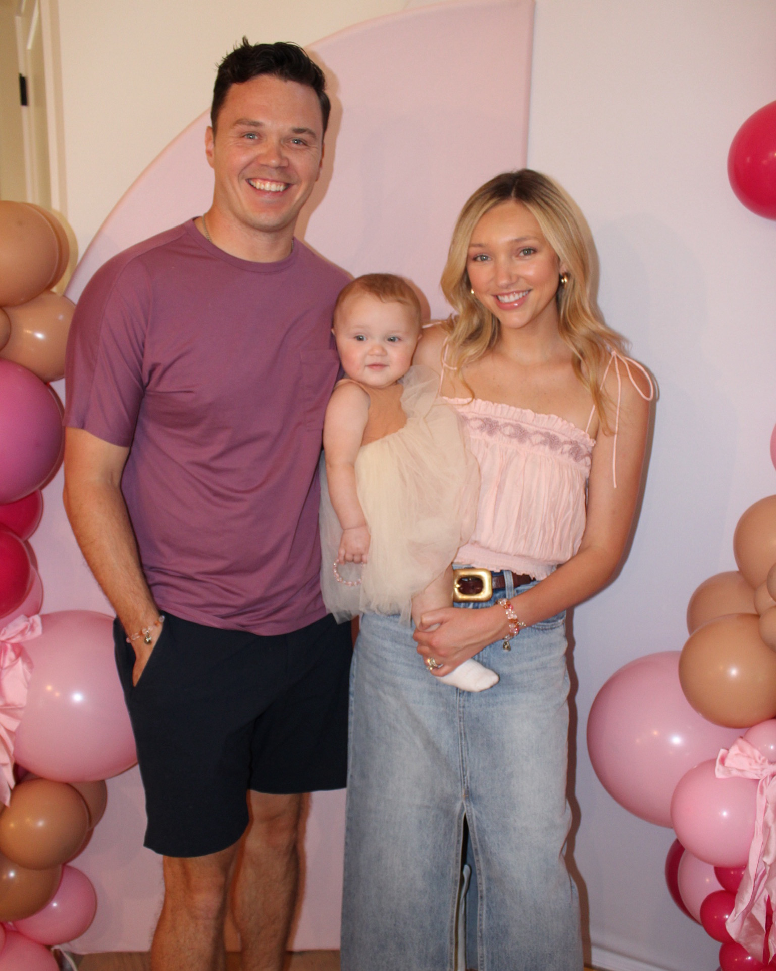 Bday fit for my daughter’s first birthday! Theme was “man! I feel like I’m one!” And it was so cute haha linked similar items! 