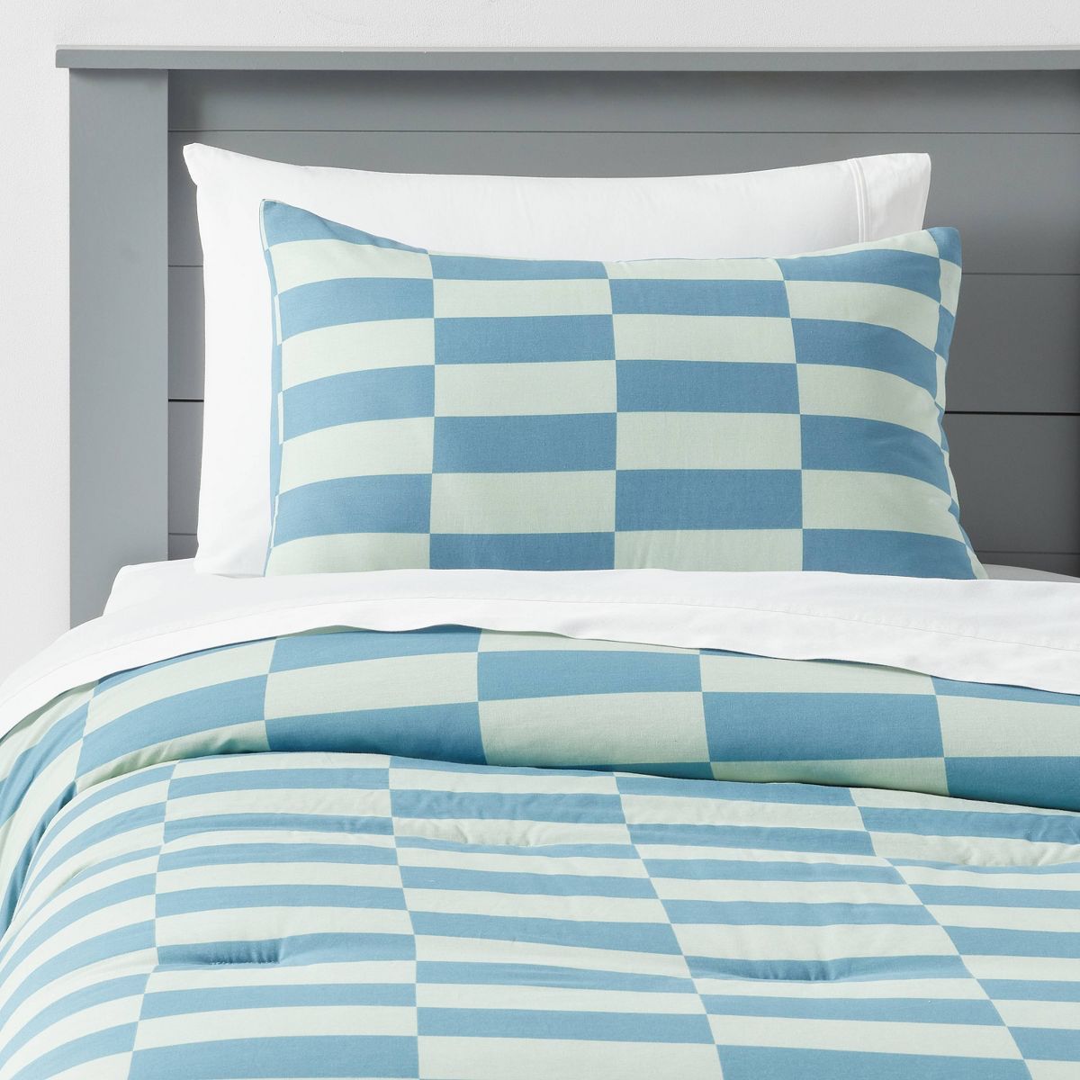 Twin Kids' Comforter Set Checkers - Pillowfort™ | Target