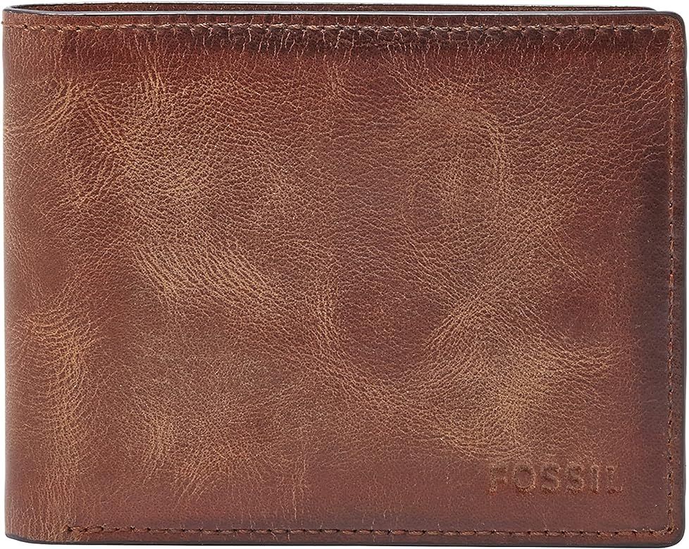 Fossil Men's Derrick RFID-Blocking Leather Bifold Wallet | Amazon (US)