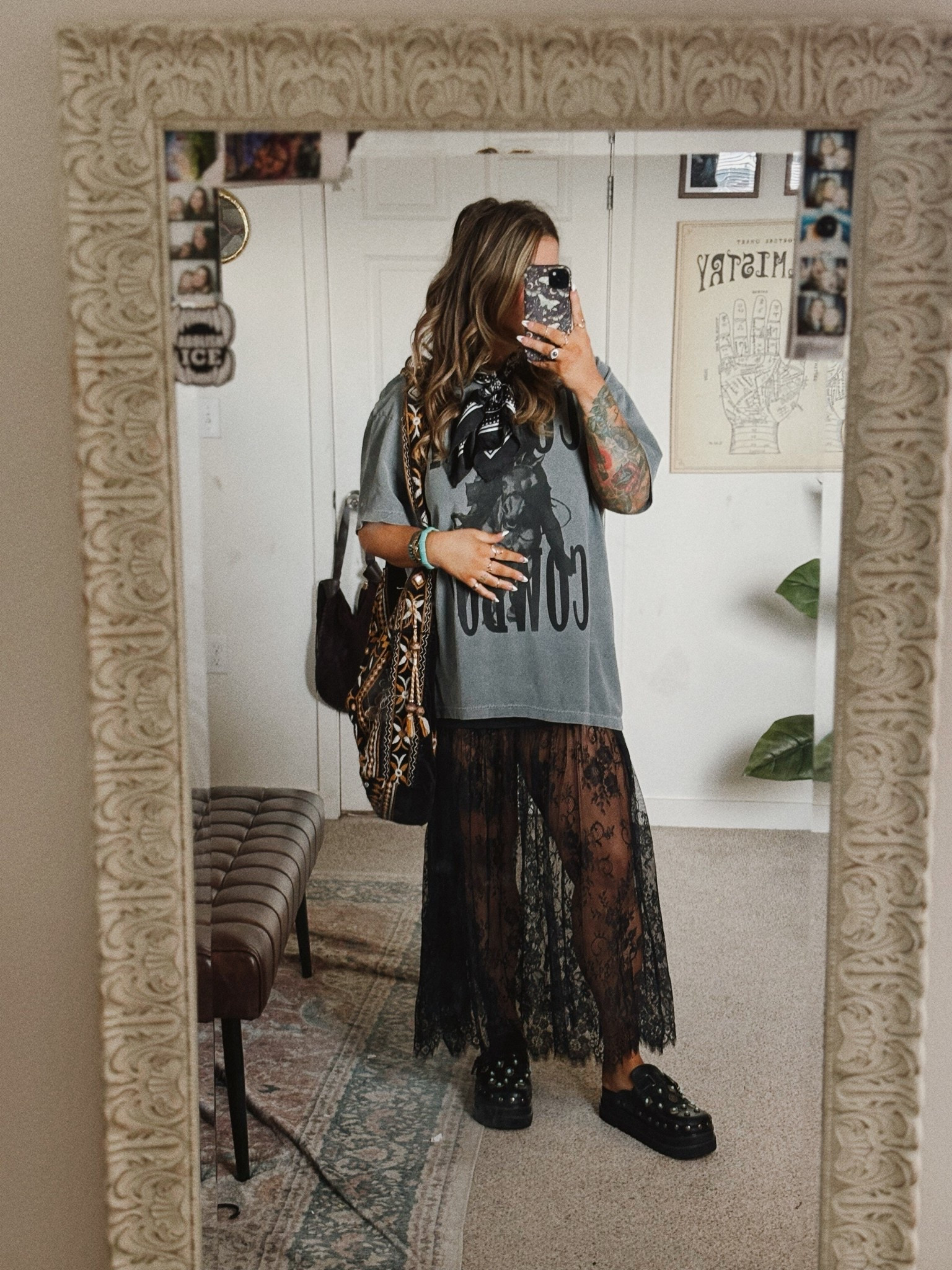 Styling an oversized shirt

#LTKPlusSize #LTKMidsize