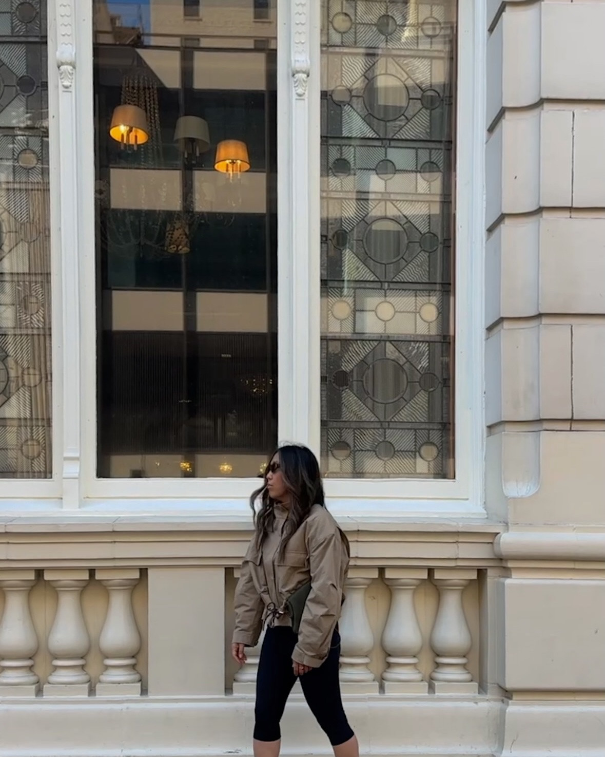 My fall uniform with this high neck funnel utility jacket 👌it was 80 degrees but she needed to make her debut. Under $100
📍 @thebensonhotel @honorablementionpdx 

- - - - - 
capris fall looks minimal style elevated casual outfit inspo