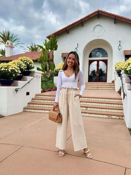 My favorite linen pants are back in stock! They were the top seller last Spring/Summer. So amazing, comfy and petite friendly! Has pockets! Wearing size 0 - no alterations needed 

#LTKfindsunder100 #LTKstyletip #LTKfindsunder50