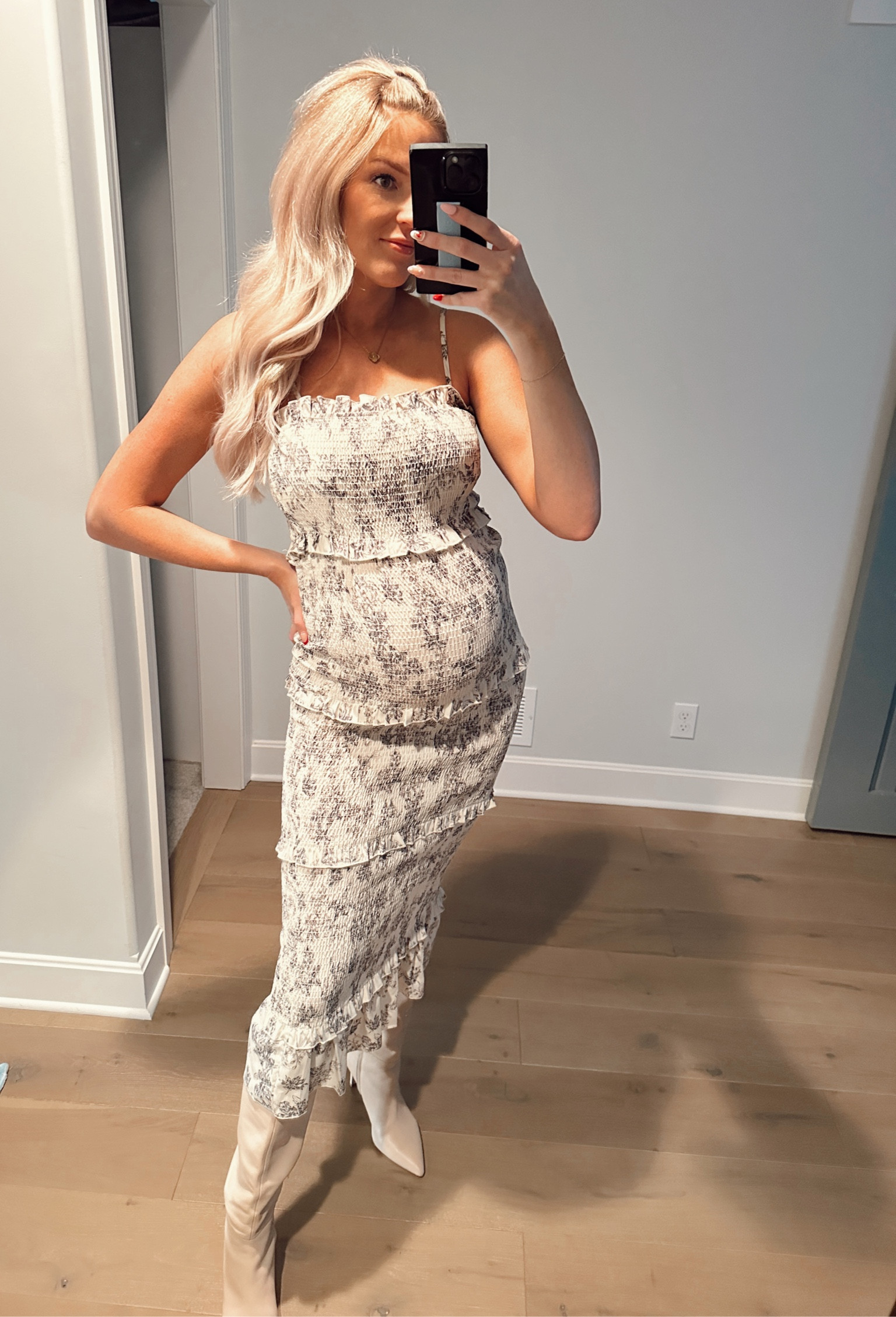 Maternity dress perfect for a wedding guest outfit - use code 

#LTKWorkwear #LTKBump #LTKWedding