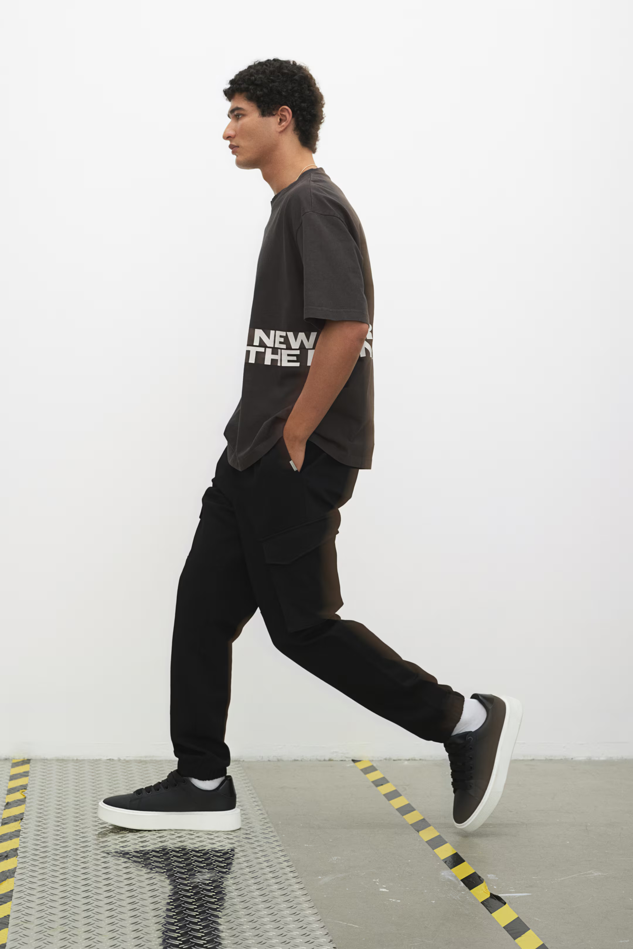 Loose Fit Washed T-shirt | H&M (UK, MY, IN, SG, PH, TW, HK)