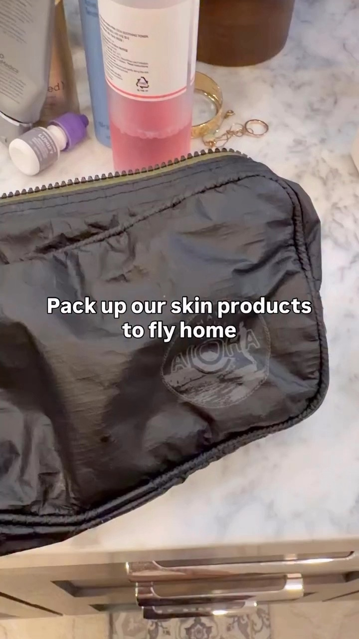 All our skin care here :)

#LTKgrwm #LTKselfcare #LTKBeauty
