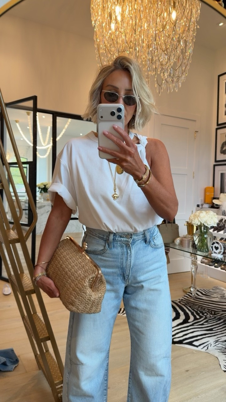 Such a fun look all from target 👏👏👏 size down in top I’m in a small and could have done even an xs. Size up in denim .. I’m in a 28