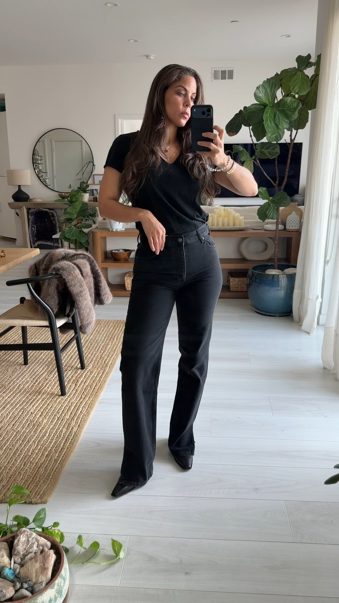 Denim that is tall girl approved.  
For reference, I'm 5'8 and wearing a three-inch heel. The hem is still grazing the floor. 

 #LTKgrwm #LTKootd #LTKOver40