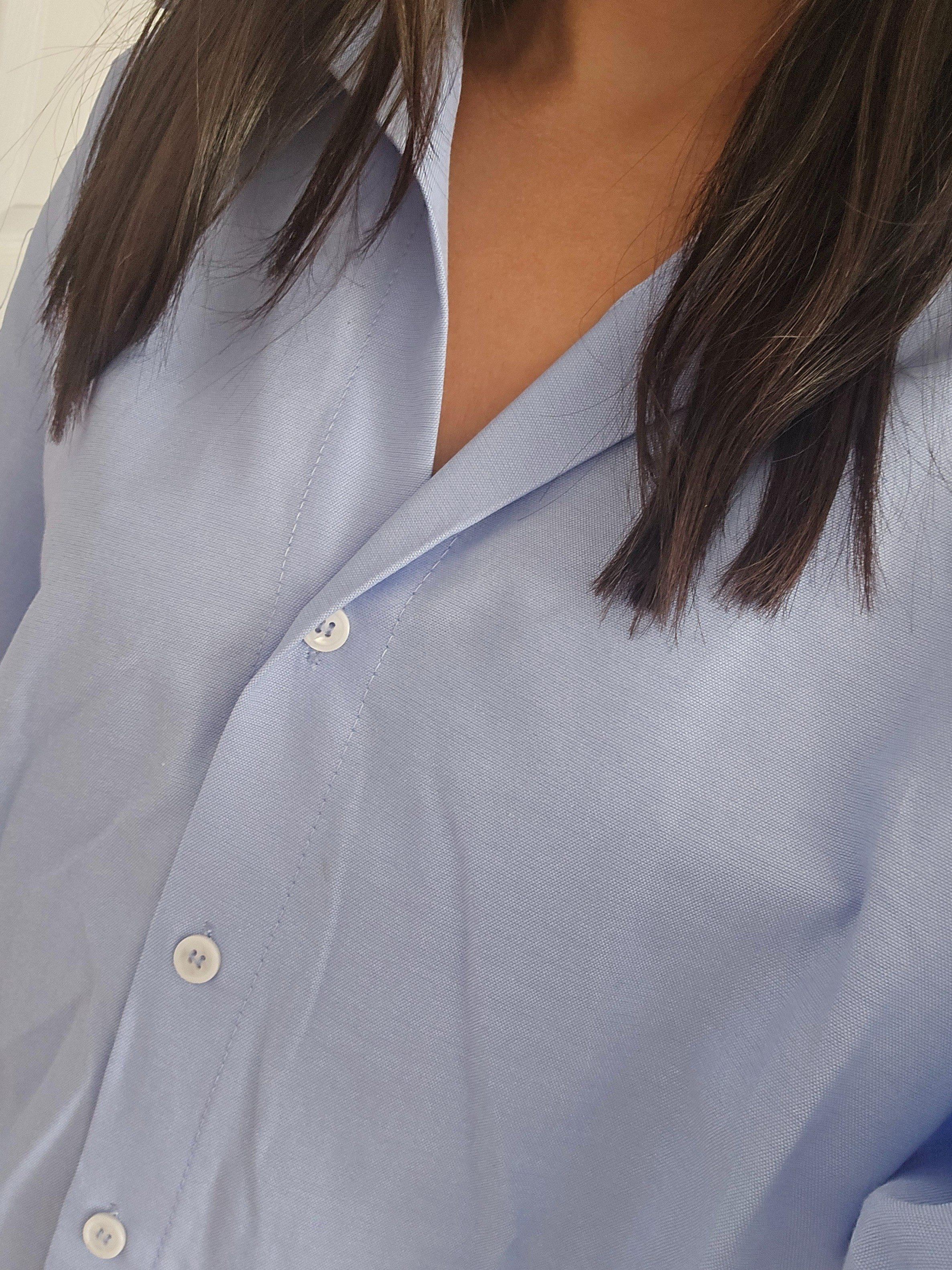 A basic blue shirt is a must have for all seasons, can style it so many ways, this one is on the longer side and can be worn with leggings for a super casual look or with pants / jeans 🩵

#LTKSaleAlert #LTKStyleTip #LTKFindsUnder100