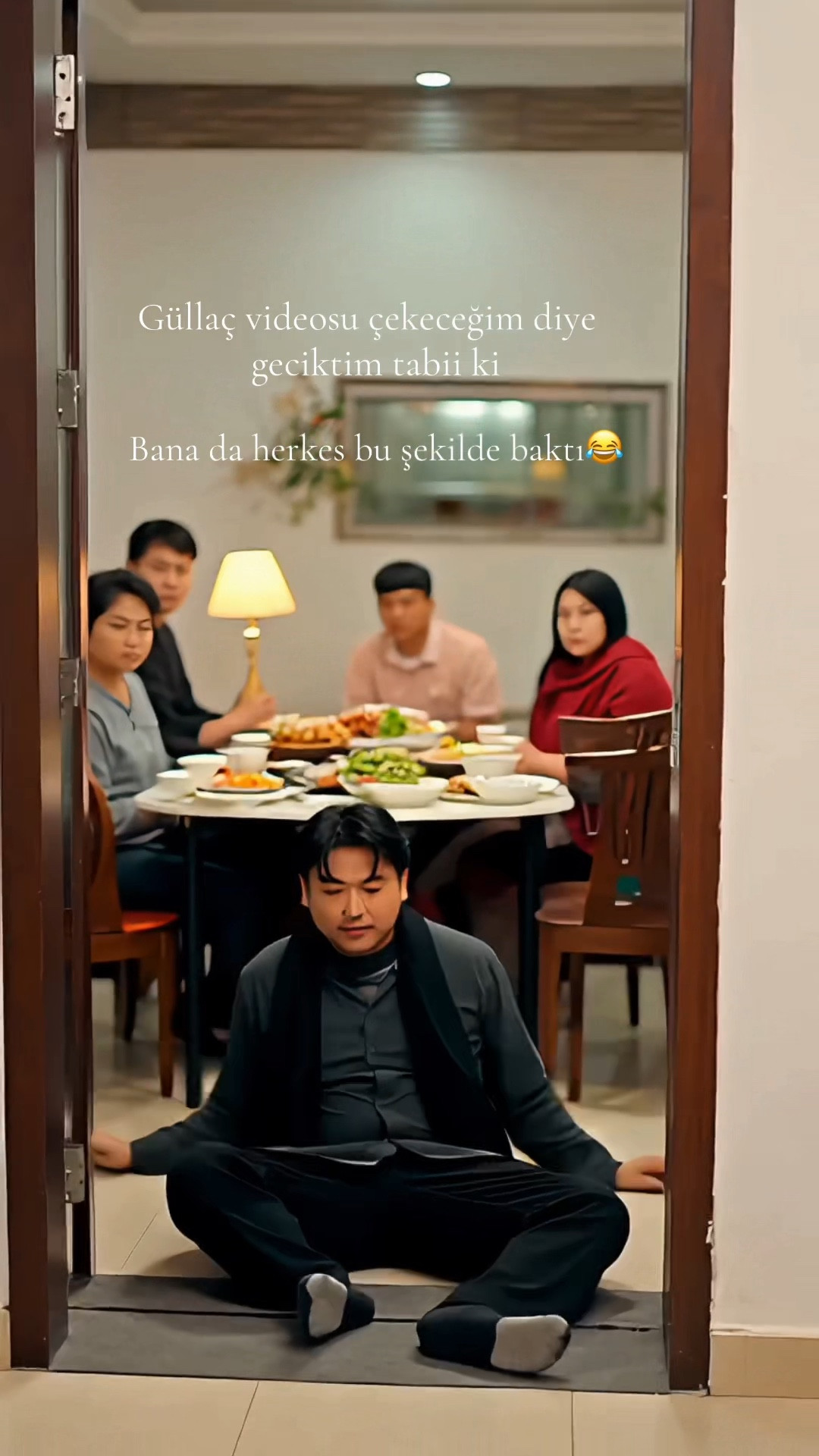 Korkmaz Torta Round Pan, Brown Granite Nonstick 14” Cake Pan
 
Evet Amerika’da bir Türk tepsisi etiketi buldum #korkmaz 

Evet güllaç’ın tarifin 1,5 litre süt iki bardak şeker tencereye koyup ne fazla sıcak olacak ne de çok soğuk, çok kaynatmamamız gerekiyor 🥛


@Wayfair 

#WayfairElevate
#WayfairCreator
#Wayfair

#LTKfoodie