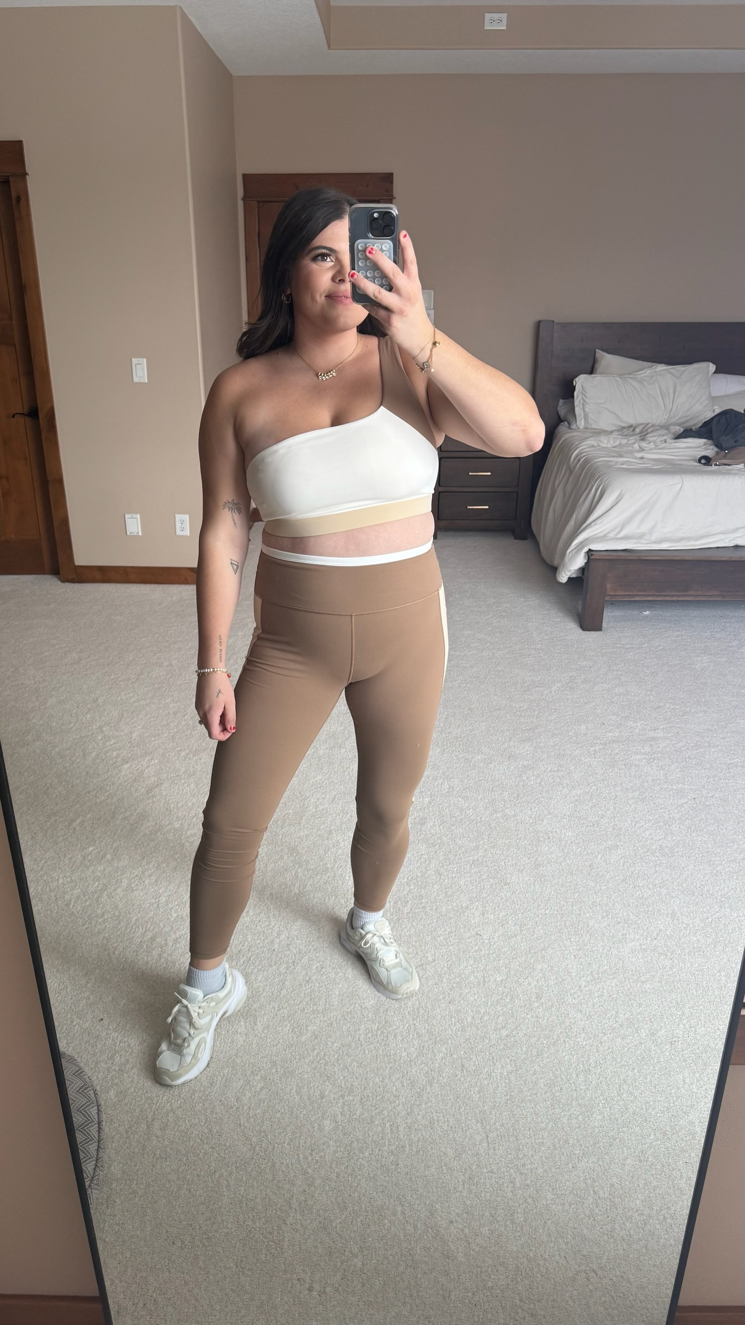 Casual athletic wear and mom outfit I’m wearing today. Would also be a perfect travel outfit 🖤 I’m wearing size XL in everything.

travel outfit, mom outfit, teddy jacket



#LTKStyleTip #LTKActive #LTKMidsize