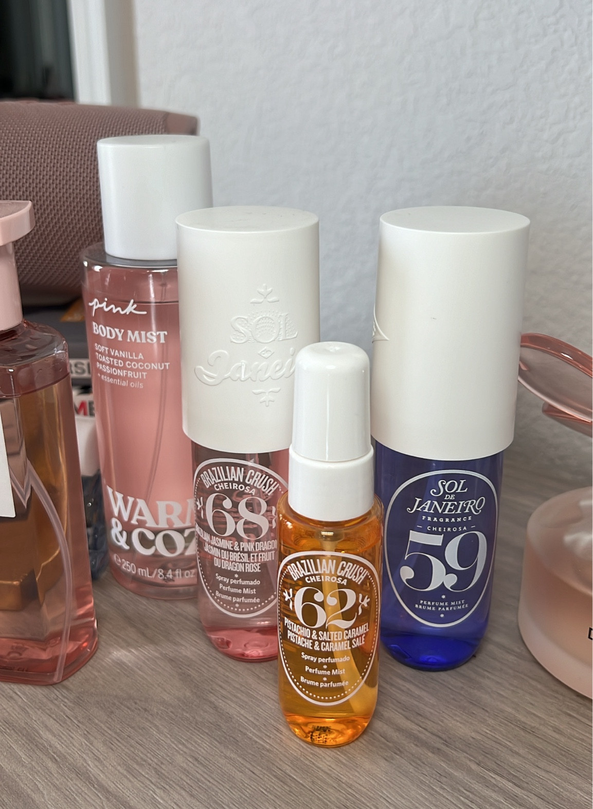 My favorite body mist at the moment!! 