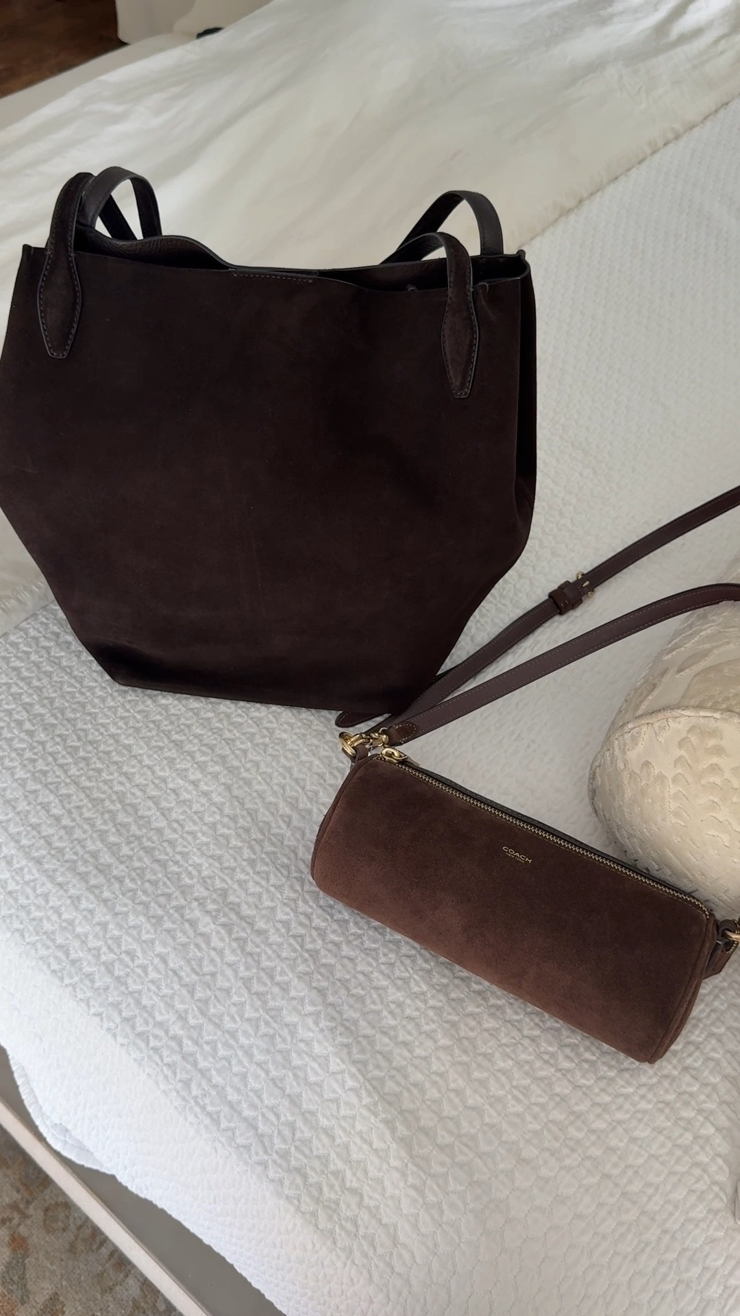 This @Madewell suede tote is a great everyday size for errands, mom life, and work. Fits a laptop and more! The Coach bag fits my iPhone, wallet, a lippie, sunglasses, and the essentials. Linked more fall bag styles on my radar!

fall bags, fall handbags, fall tote, suede tote, chocolate brown tote, chocolate brown bag, fall shoulder bag, suede shoulder bag, fall purse, suede fall tote, madewell fall

#LTKSeasonal #LTKxMadewell