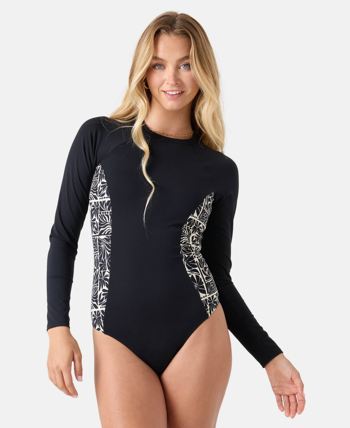 Roxy Women's Geometric Flower Printed One-Piece Swimsuit - Black/ivory | Macy's