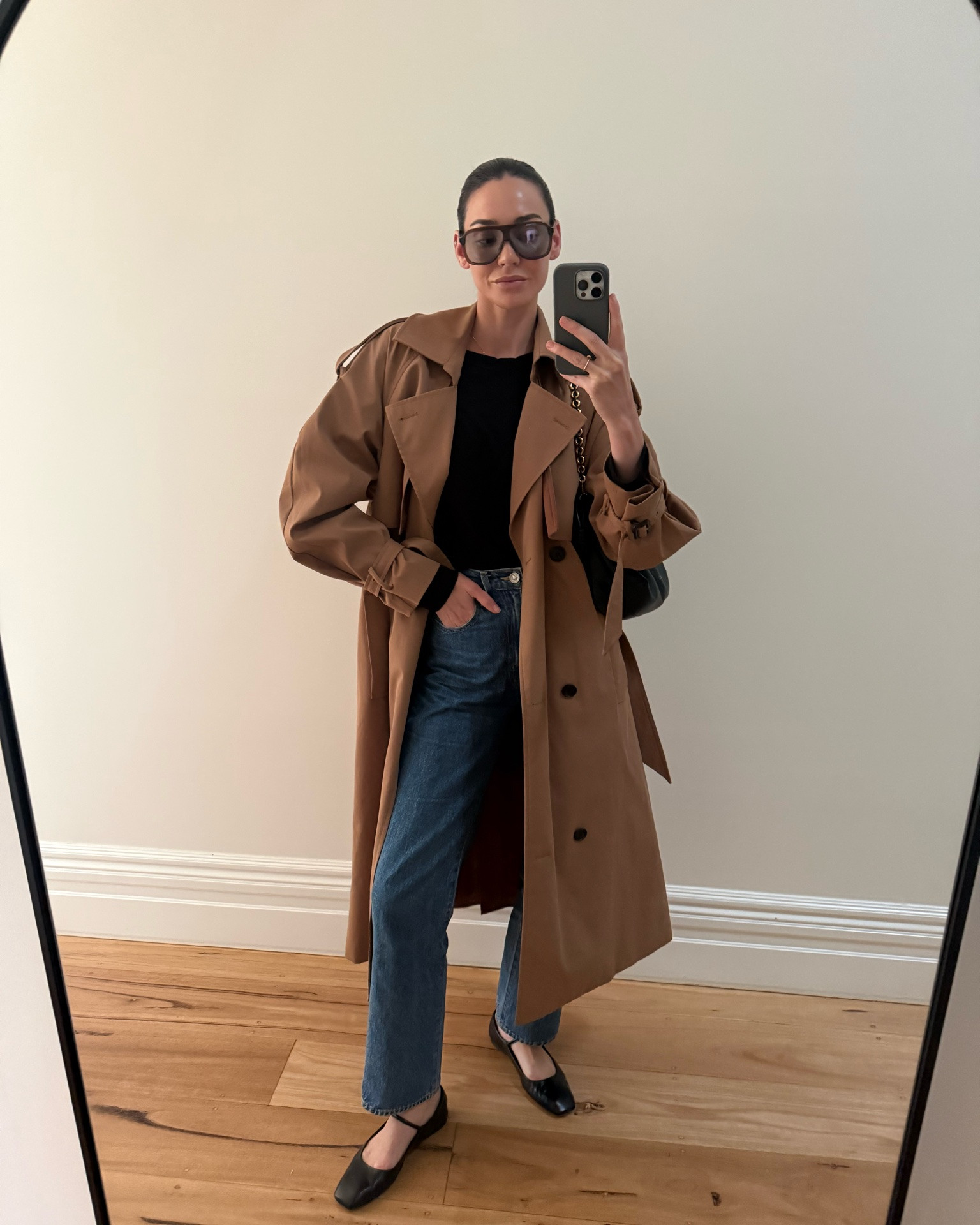 Three looks, one trench.

A staple in my wardrobe, a great trench that I can re wear with multiple different basics to achieve various looks

#LTKaustralia #LTKwinter #LTKstyletip