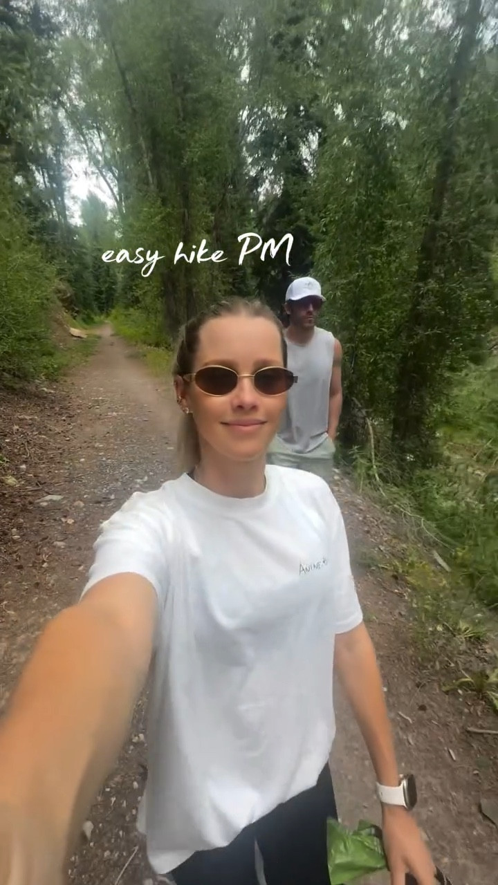 First official week of training for the NYC marathon! Felt like hot garbage on my Thursday PM run but otherwise pretty damn good. Only 15 weeks to go 🥵


#LTKActive #LTKSeasonal #LTKStyleTip