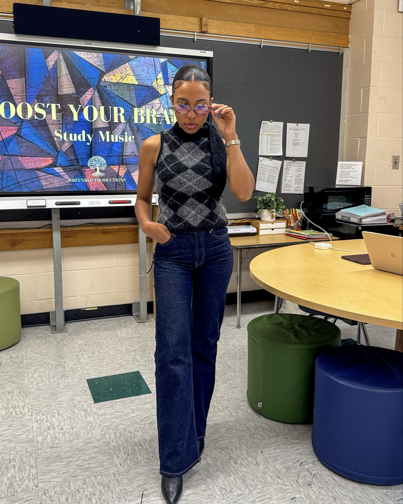 OOTD as a school-based occupational therapist. These kitten heel booties are sooooo comfortable!

#LTKStyleTip #LTKPetite #LTKWorkwear