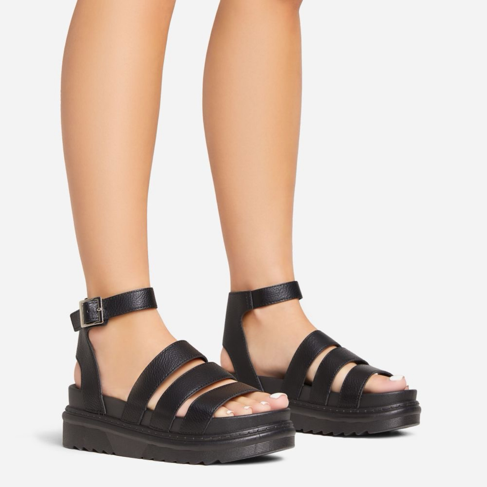 Black chunky sandals $14 with code sale20 at checkout 

Doc Martin’s dupe 

#LTKsalealert #LTKshoecrush