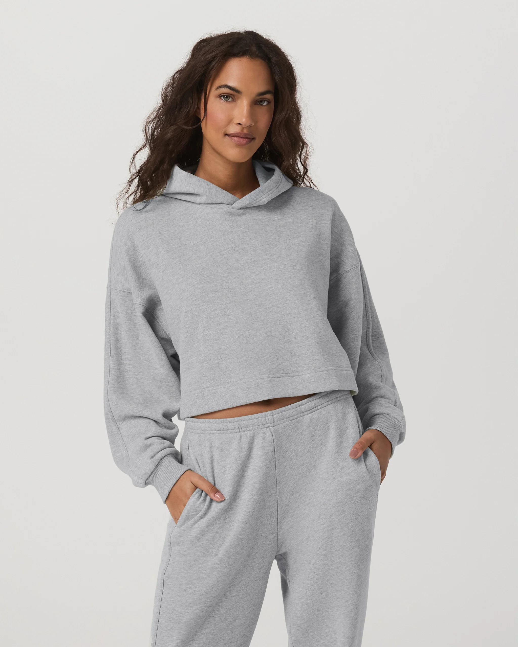 Sedona Pullover Hoodie | Light Heather Grey Hoodie | Vuori | Vuori Clothing (US & Canada)
