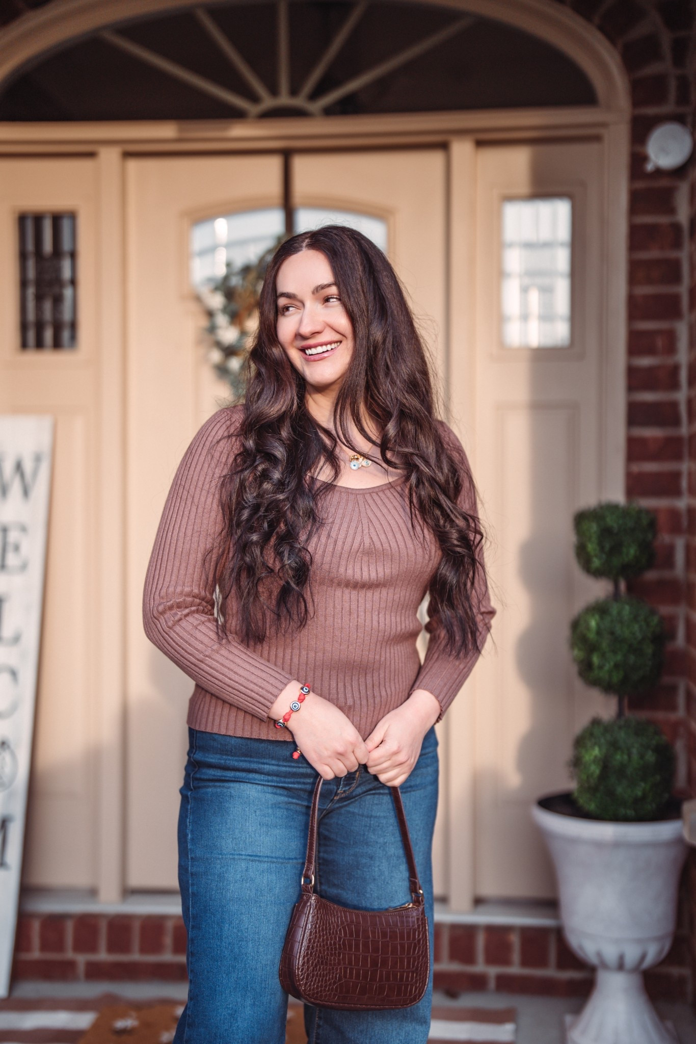 Spring ootd, wide leg jeans run large 



#LTKSaleAlert #LTKSeasonal #LTKootd