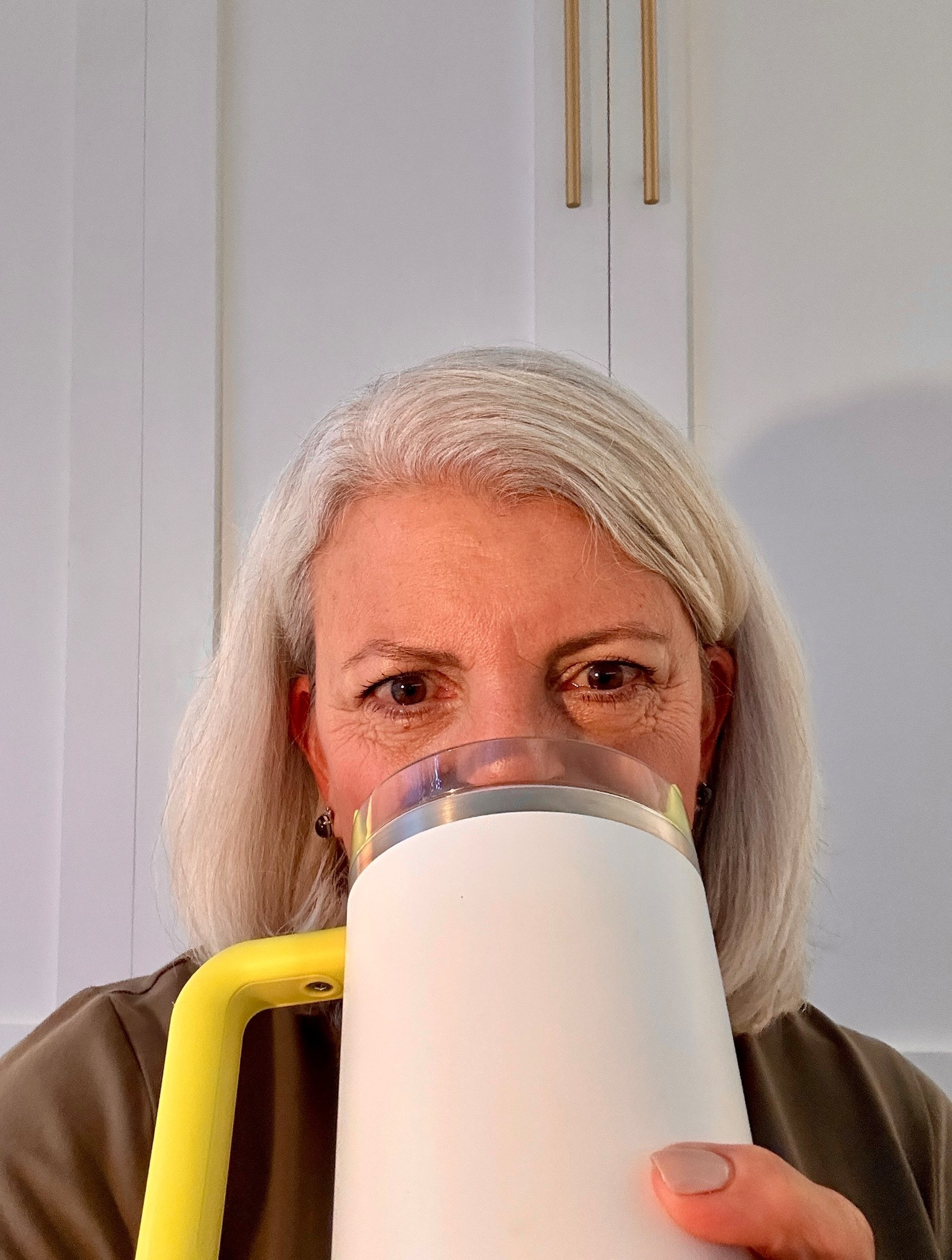 💦 Plot twist: Your hydration habits might be aging your lips! 

I'm ALL about that H2O life, but my dermatologist just dropped some knowledge that blew my mind. Those pesky lip lines getting more pronounced? It could be HOW you're drinking, not just what you're drinking! 

Turns out constant straw use creates repetitive muscle movements that can deepen those vertical lines around your lips over time. Mind = blown 🤯

I've officially retired my reusable straws (RIP to my collection 😅) and I'm testing some amazing treatments to reverse the damage. Can't wait to share what's actually working! 

What's your go-to hydration method? Glass to lips gang, where you at? 👇

#skincare #antiaging #hydration #beautytips #dermatologist #liplines

#LTKFindsUnder50 #LTKBeauty