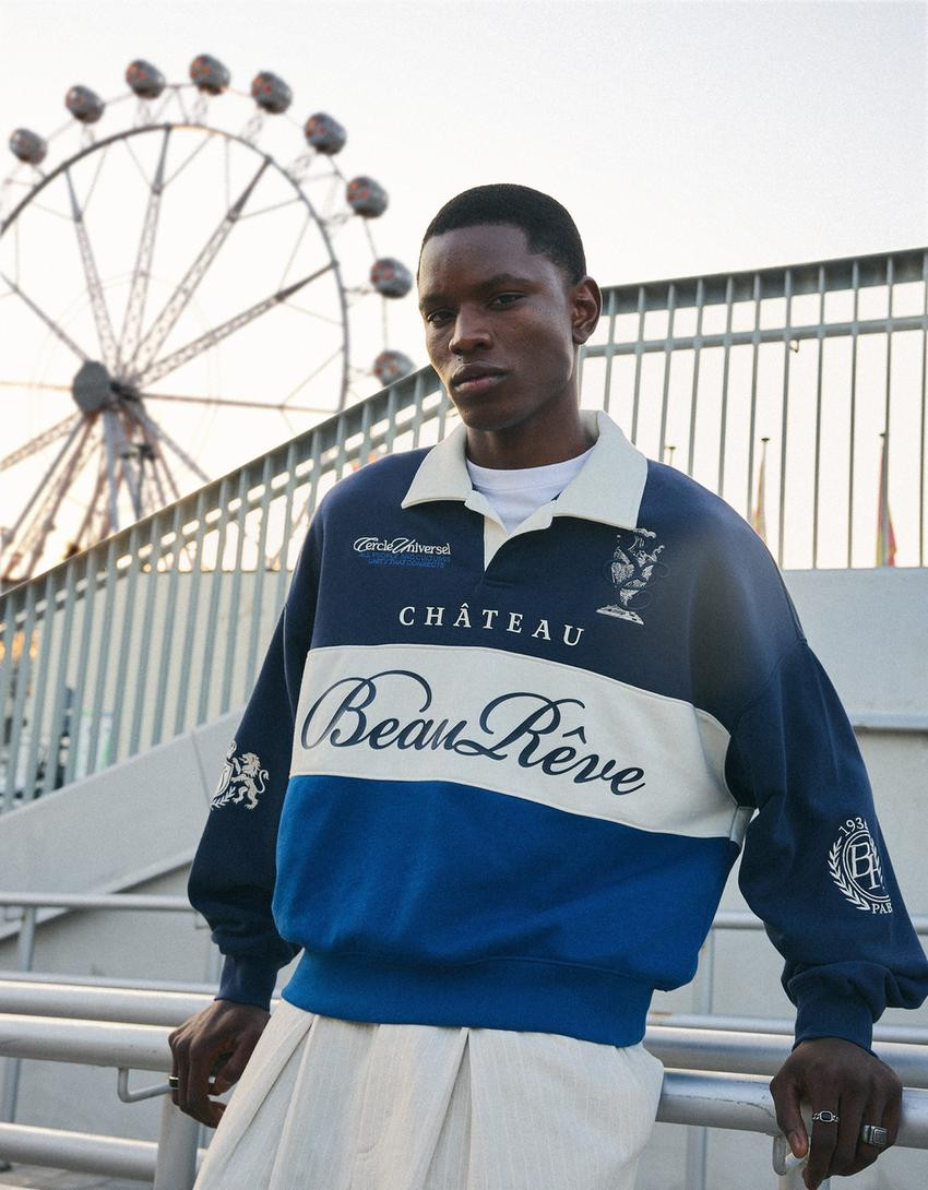 Polo mit Kontrastkragen und Print | Bershka DE