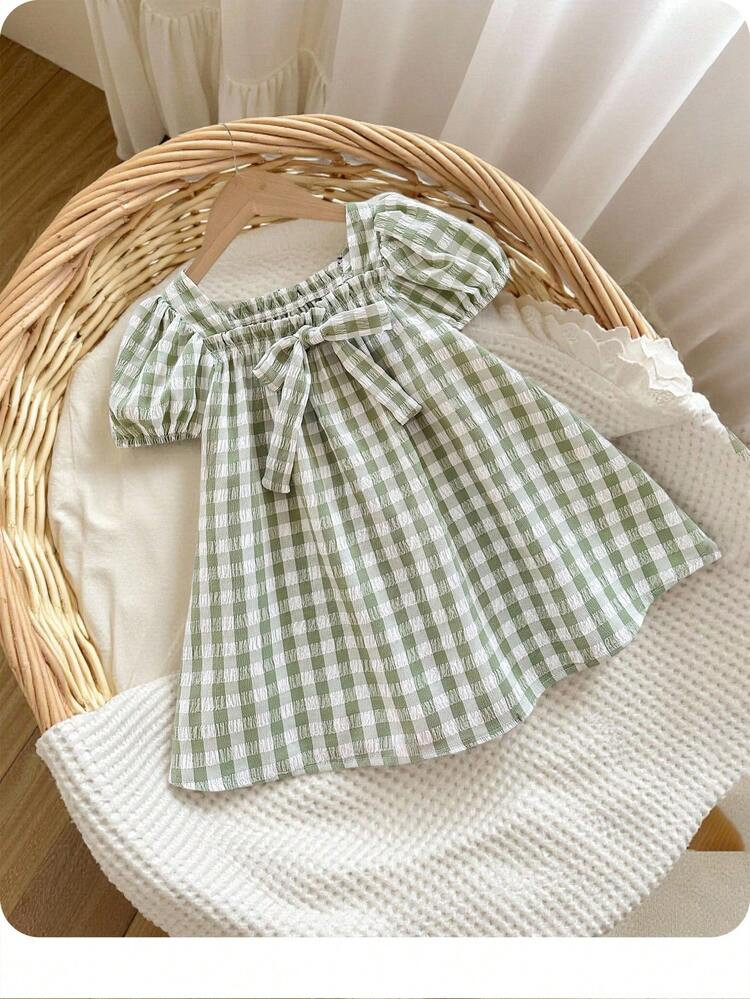 SHEIN Cute Baby Girl Plaid Short Sleeve Bow Loose Summer Vacation Dress | SHEIN