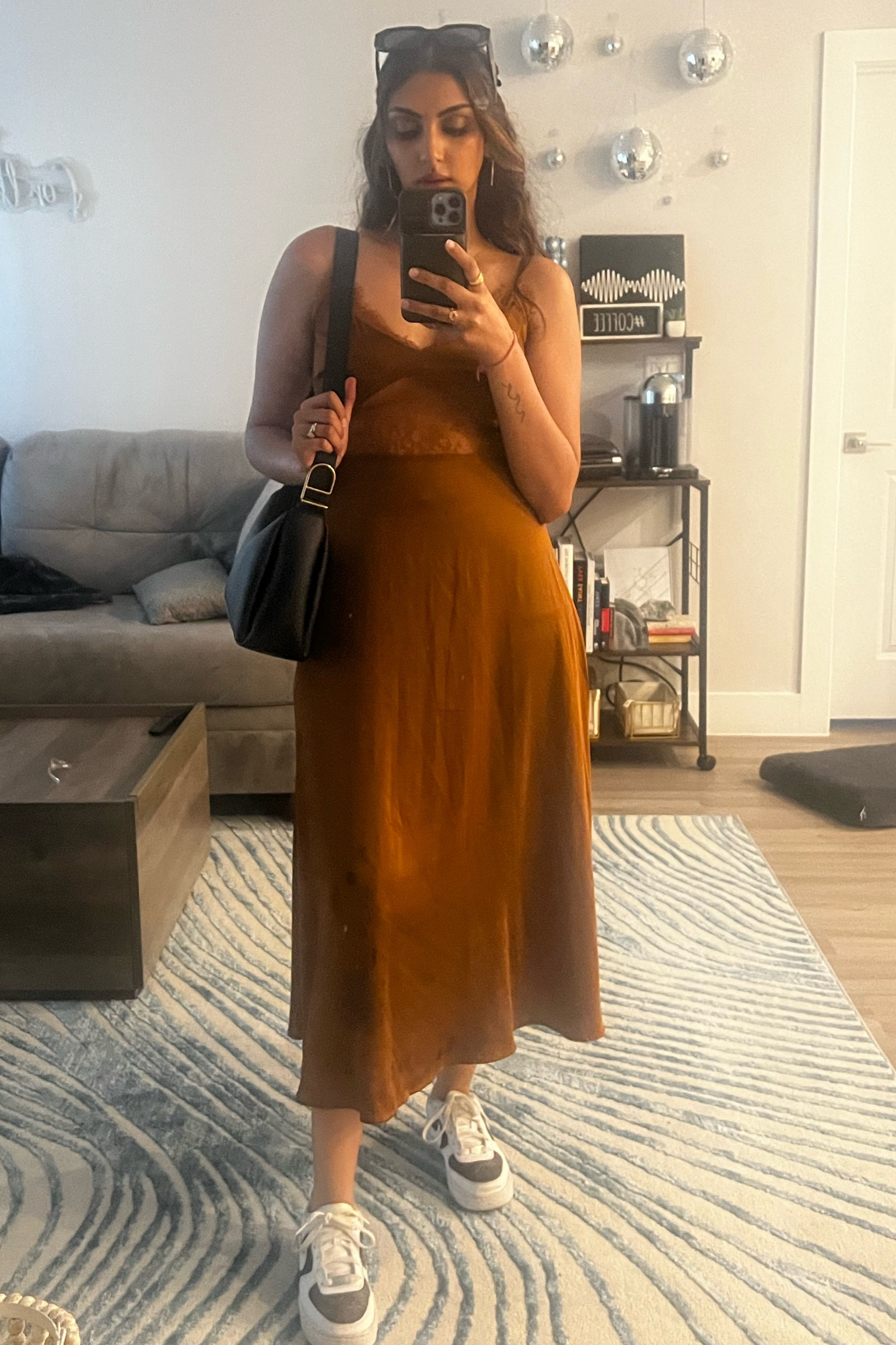 I love how light and airy this dress is :) perfect for a fancy dinner or girls night #girlsnight #slipdress 