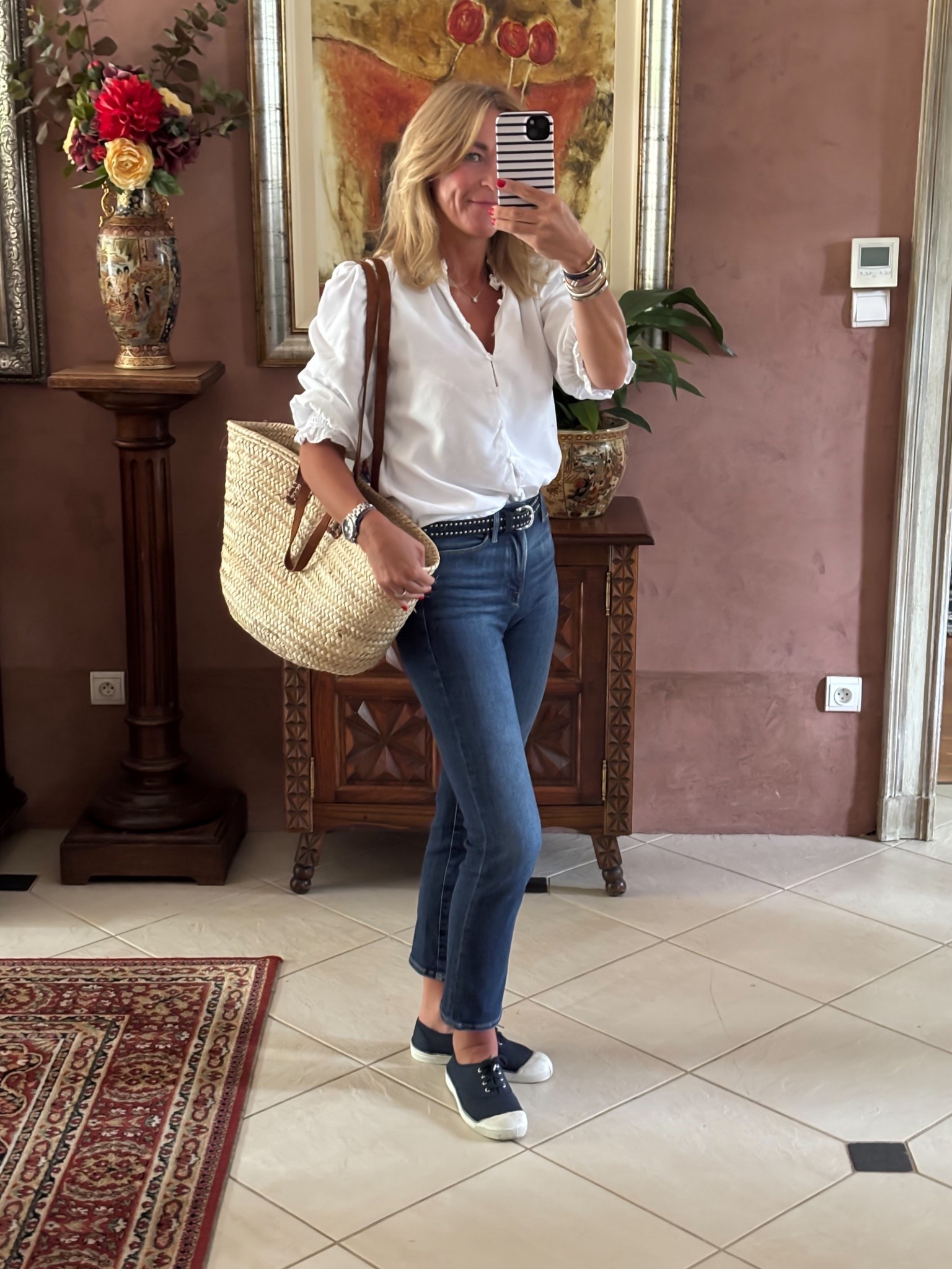 Everyday classics
.
#mymidlifefashion #everydaystyle #outfitideas #whatimwearing #over50 

#LTKjeans #LTKover50style #LTKeurope