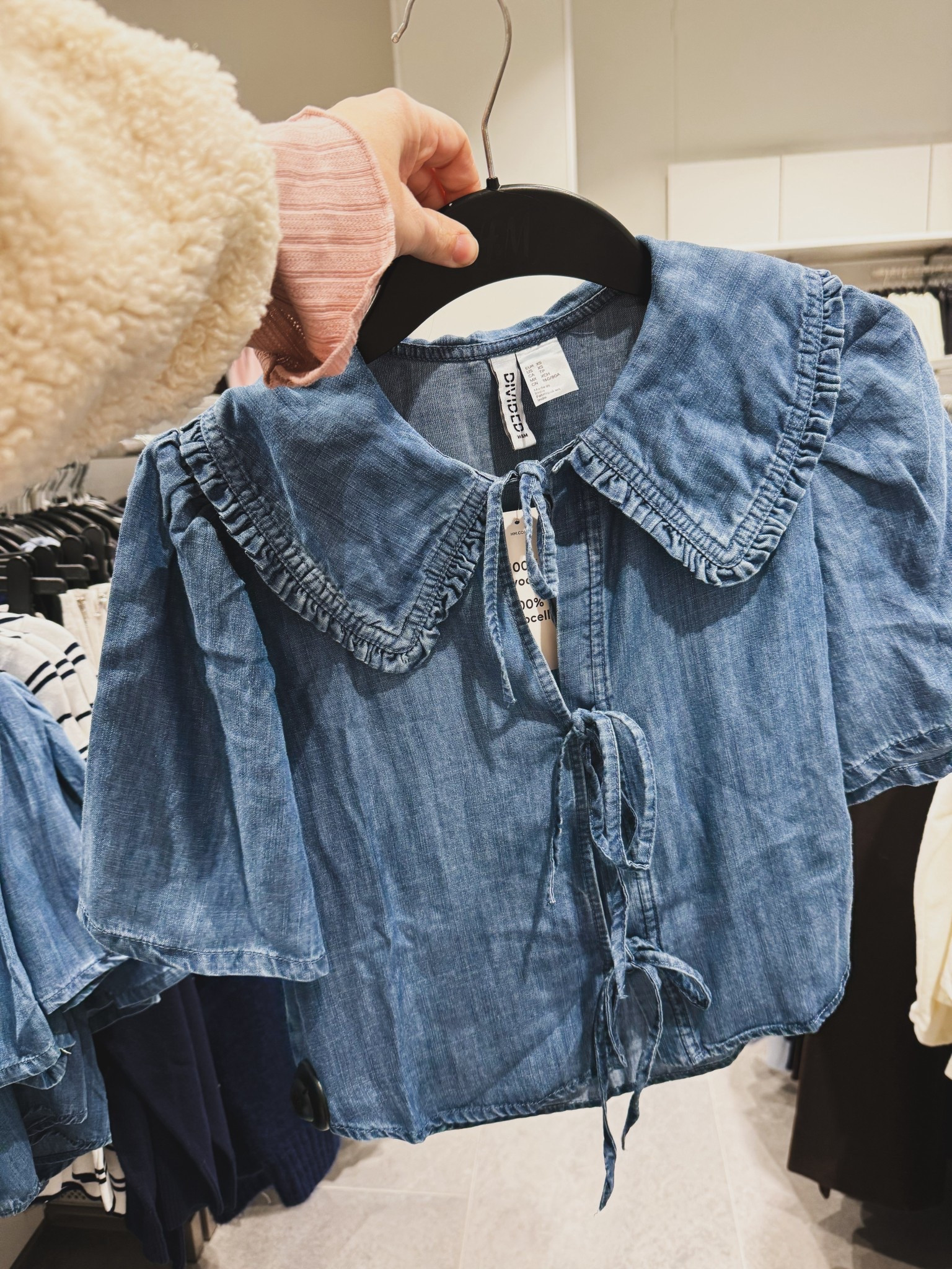 H&M, ladies, divided, juniors, denim, collared denim shirt, tie front, denim blouse, spring, new arrivals

#LTKOver40 #LTKmomlife