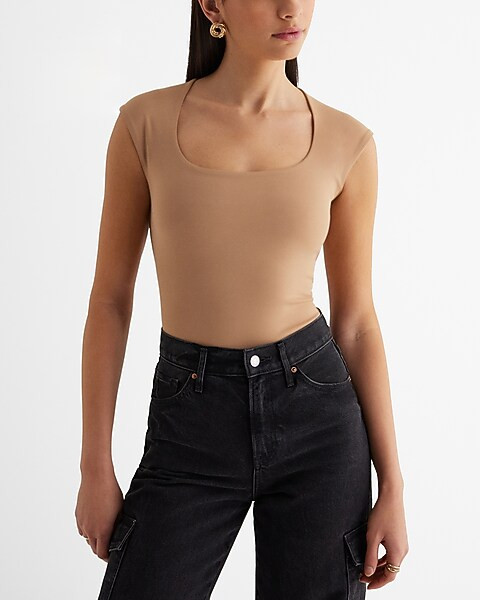 Body Contour High Compression Scoop Neck Cap Sleeve Bodysuit | Express