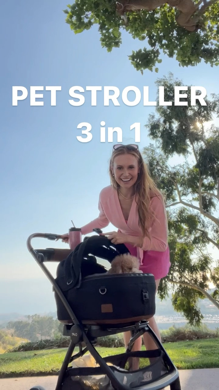 #TavoPet Truly exceeded all of my expectations & works seamlessly to keep Frank safe. The car seat is crash tested!! 🩷🎀💘 #LTKpet #Partner 

#LTKHoliday #LTKGiftGuide