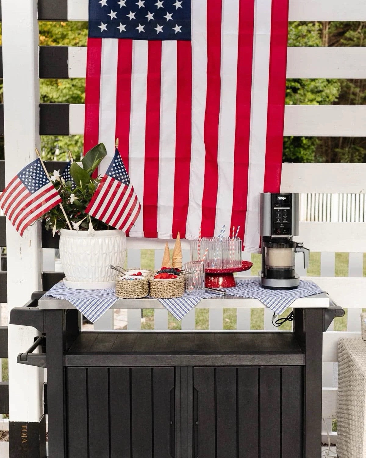  Memorial Day & 4th of July 🍒🤍🌀

#amazonfinds #BackyardParty #Get-together #Celebration #Party #OutdoorDecor #OutdoorCabana #RedWhiteAndBlue #Patriotic #FourthOfJuly #MemorialDay


#LTKSeasonal