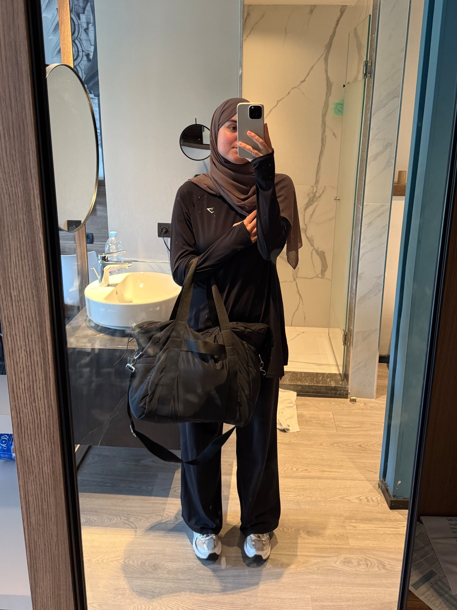 Airport outfit 

#LTKtravel #LTKsummer #LTKstyletip